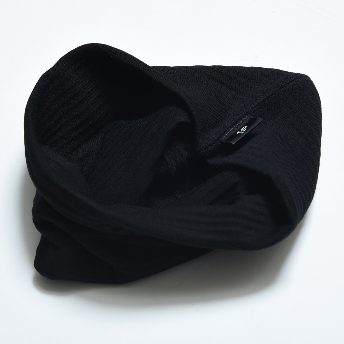 Apex merino wool grid beanie