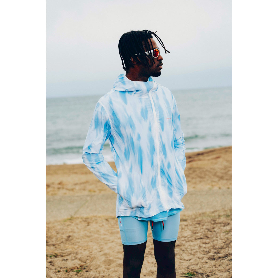 GRAPHIC NYLON PACKABLE HOODIE