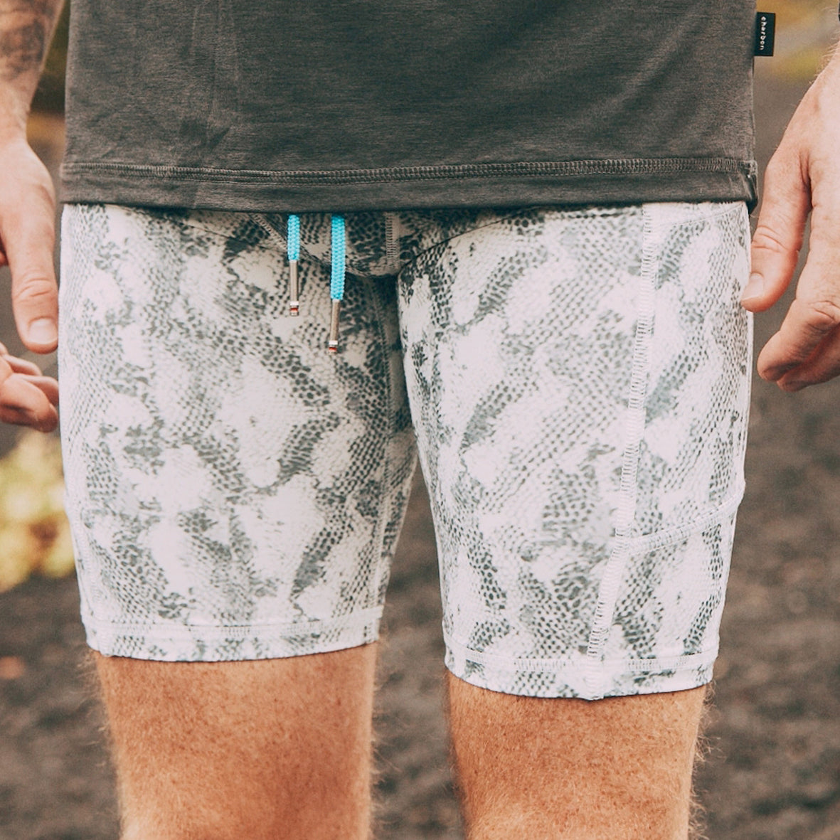 PYTHON PATTERN 10 POCKETS SHORT LEGGINGS(MEN)