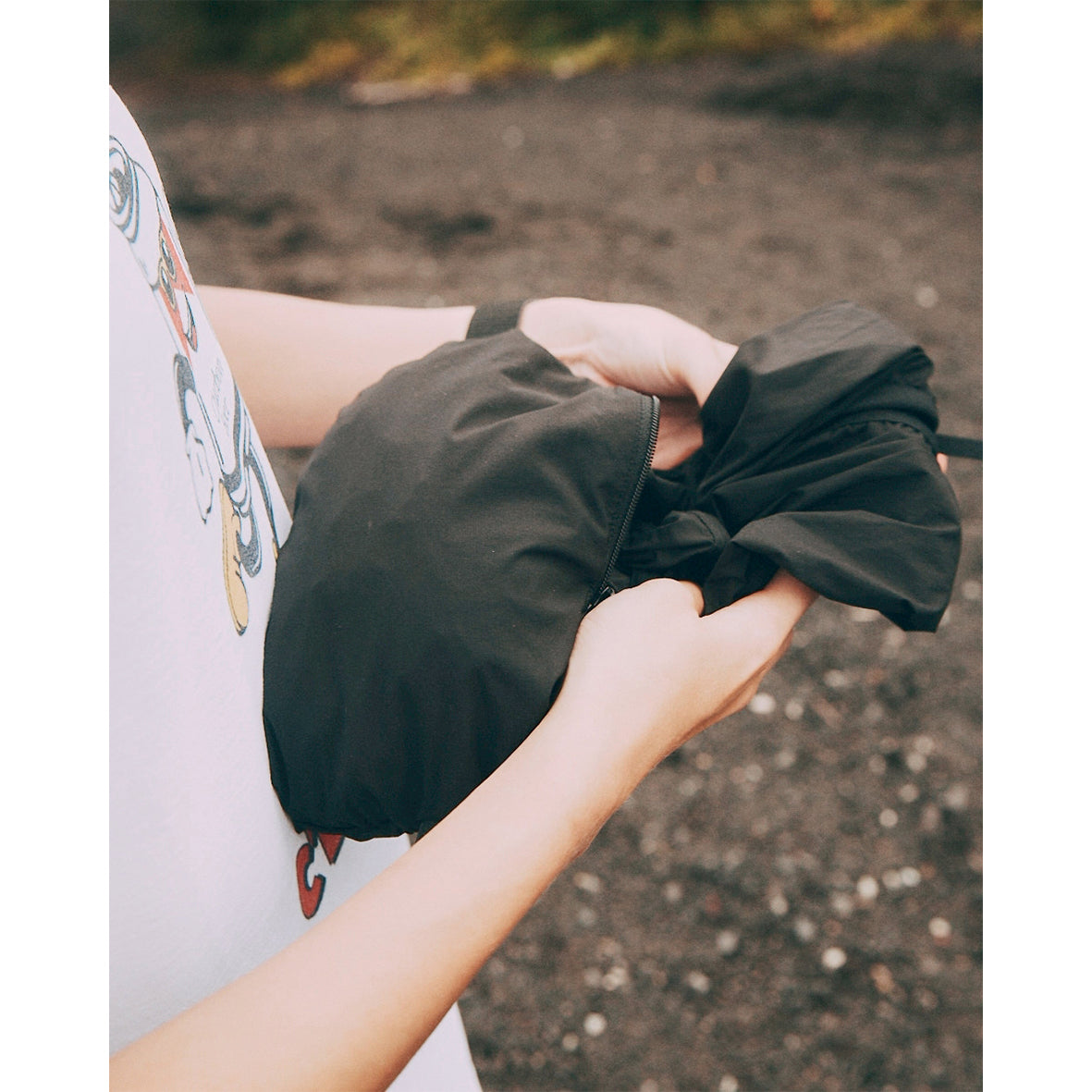 CORDURA NYLON PACKABLE HOODIE