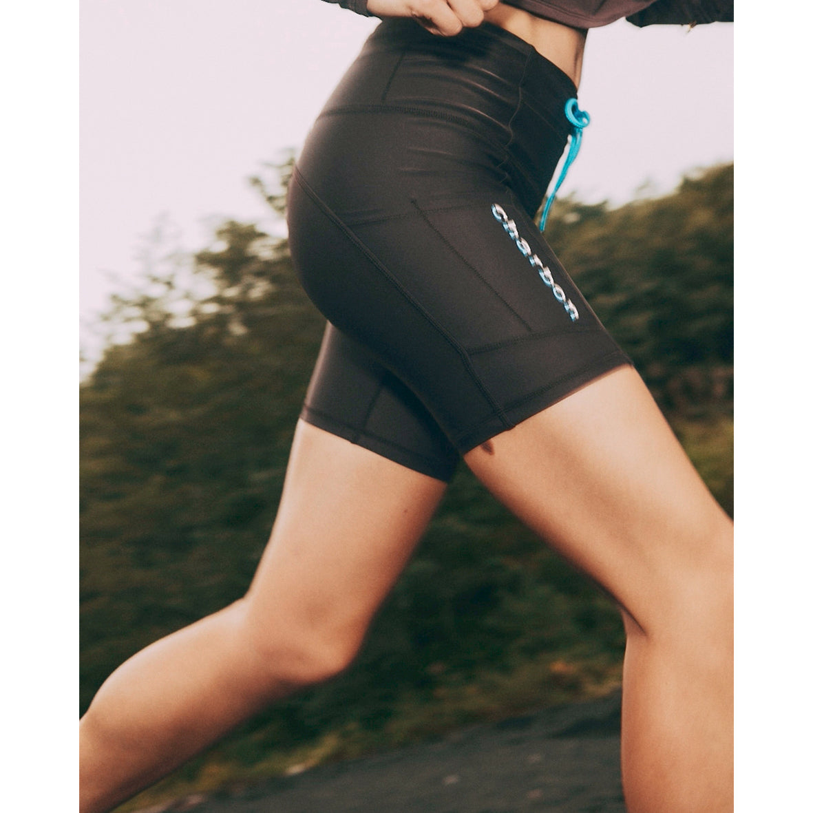 10 POCKETS SHORT LEGGINGS(WOMEN)