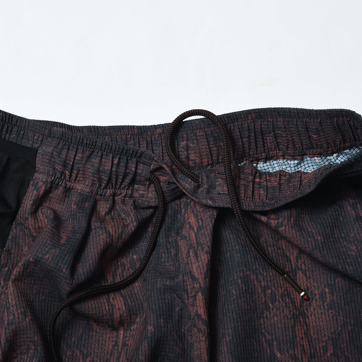 PYTHON PATTERN 7 POCKETS RACING SHORTS