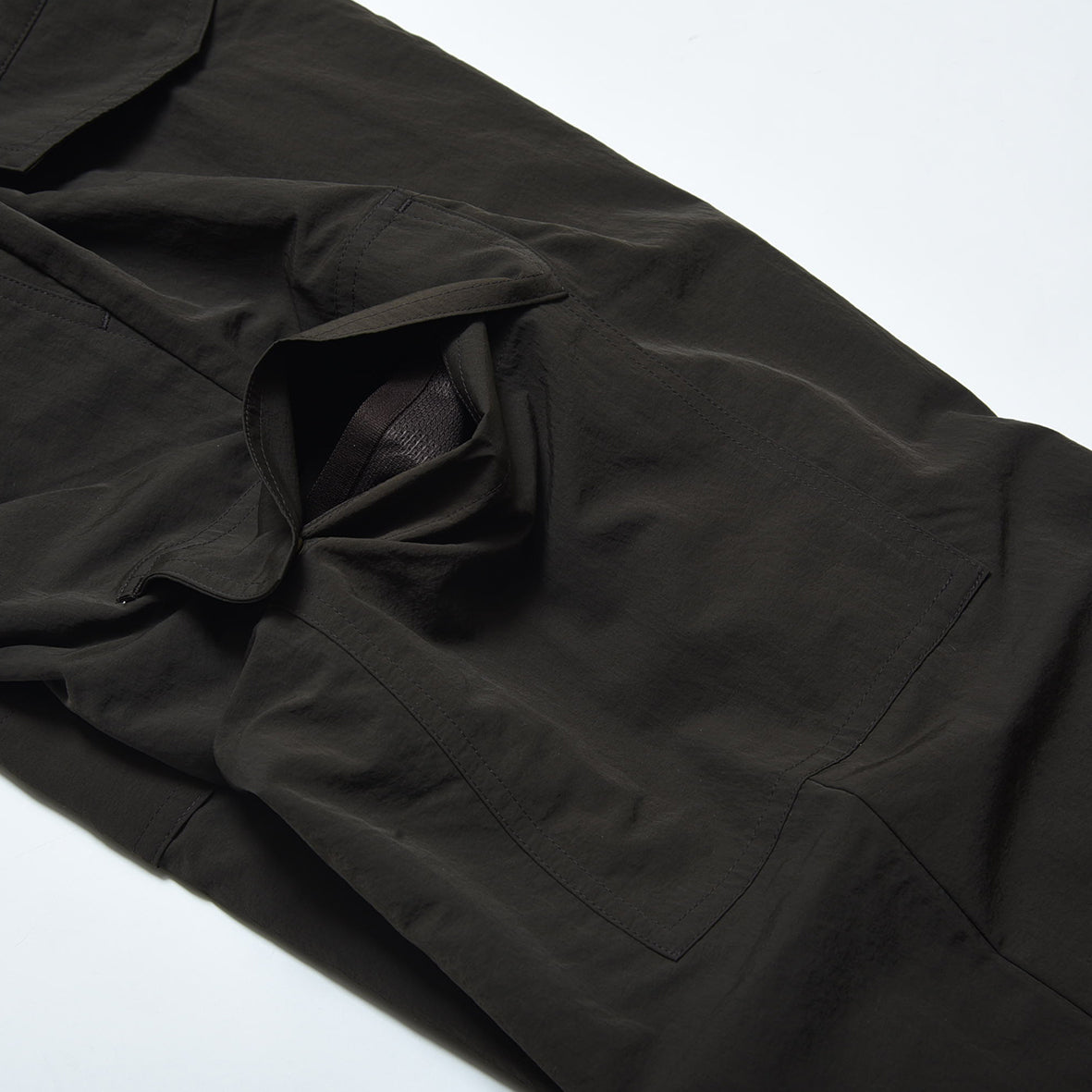 LIMONTA NYLON CARGO LONG PANTS